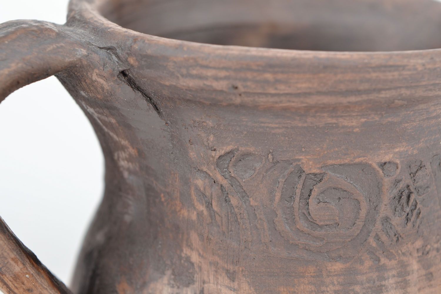 Molheira de cerâmica com alça feita à mão  foto 4