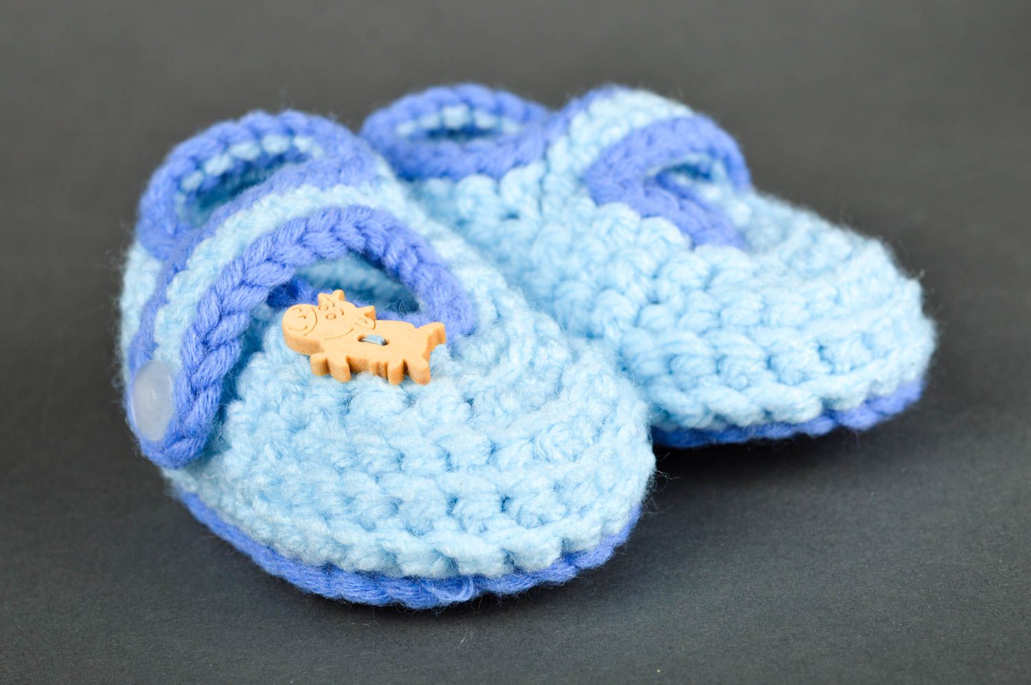 Zapatillas de bebé hechos a mano celestes patucos tejidos regalo original foto 4