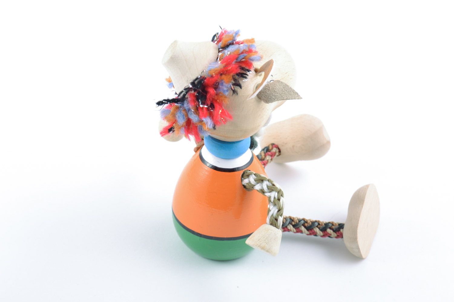 Деревянная игрушка козочка ручной работы с росписью эко-красками детская фото 4