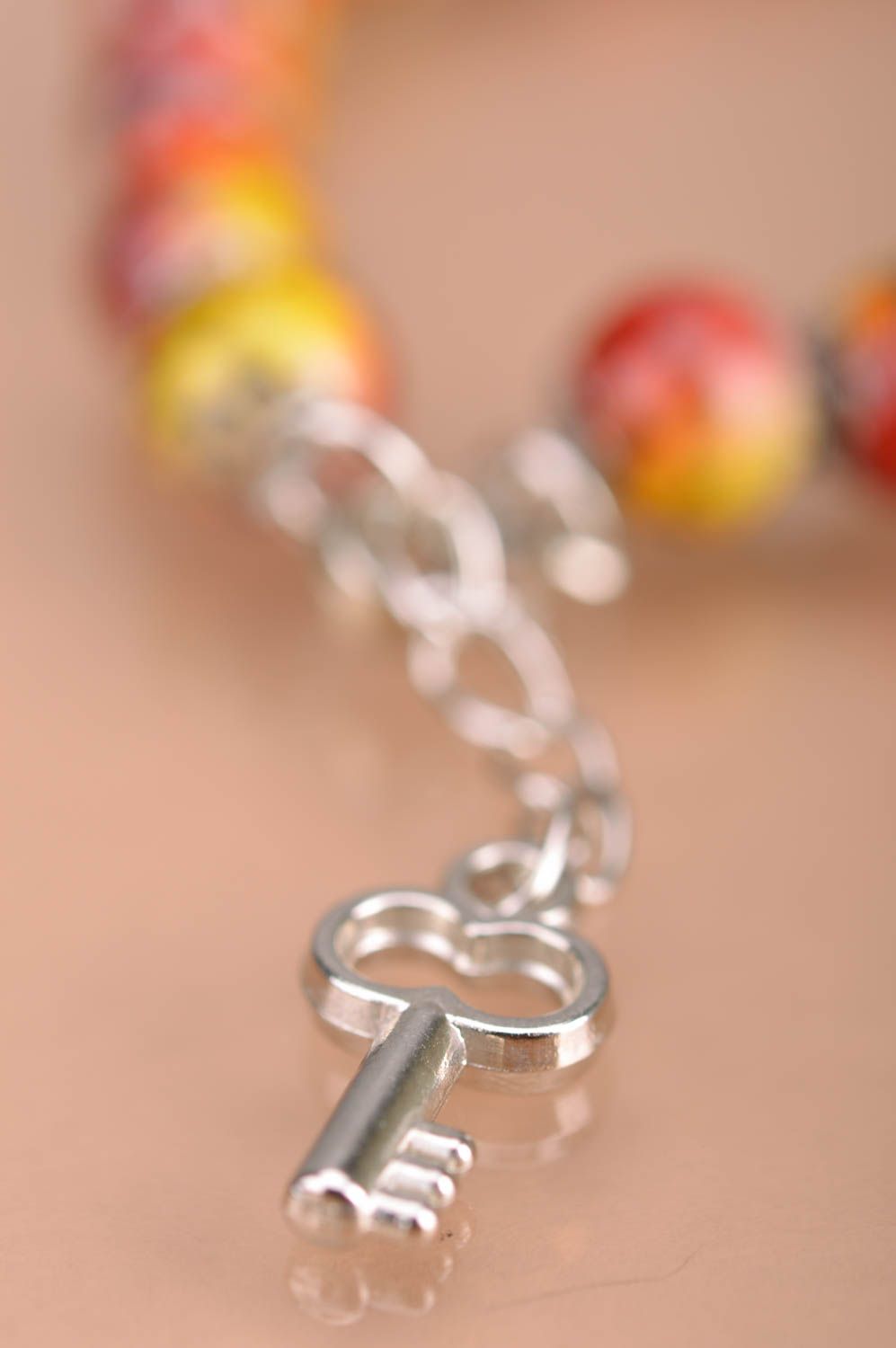 Handmade colorful glass bead wrist bracelet with metal charm key for women photo 4