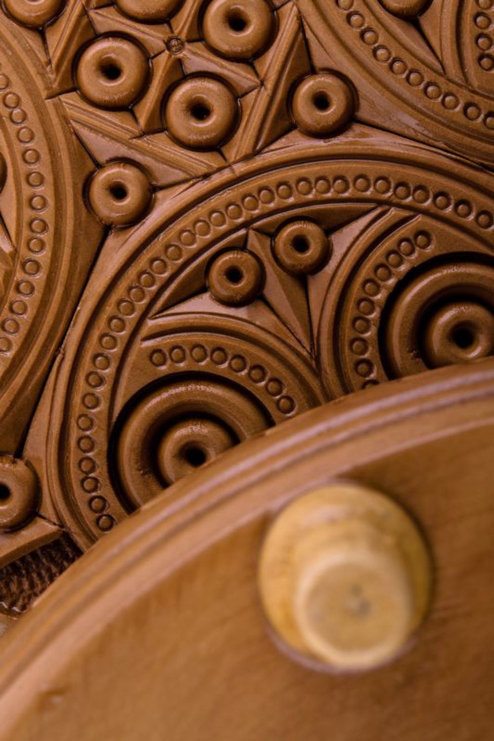 Scatola di legno fatta a mano Cofanetto di legno Scrigno intagliato in legno
 foto 4