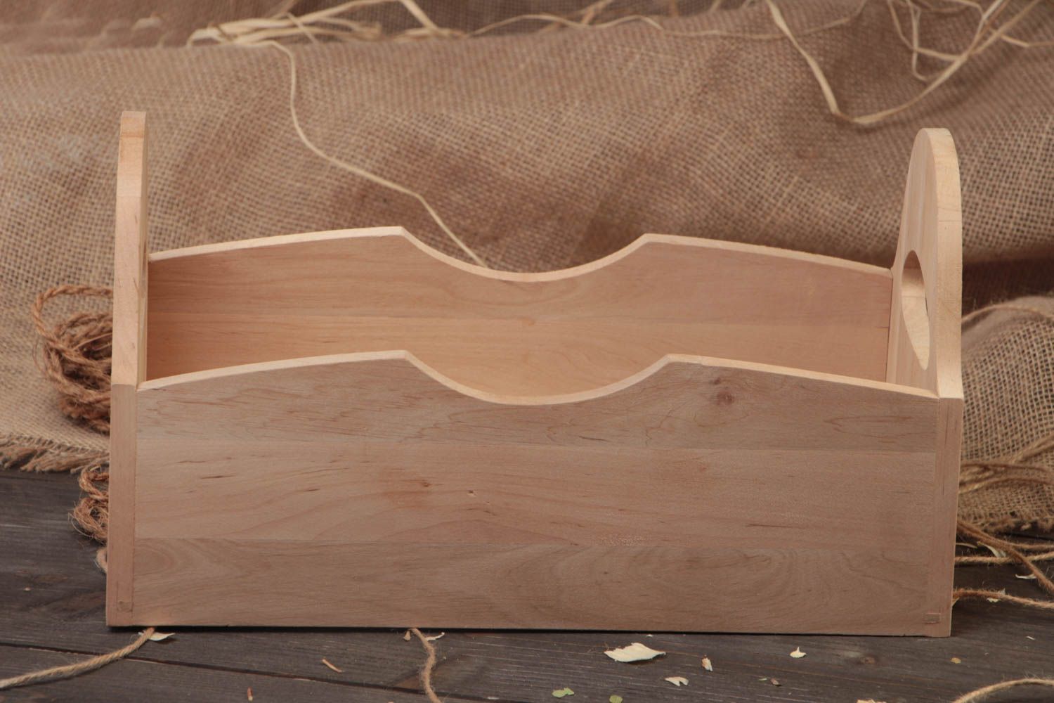 Beautiful handmade alder wood blank box for painting or decoupage photo 1