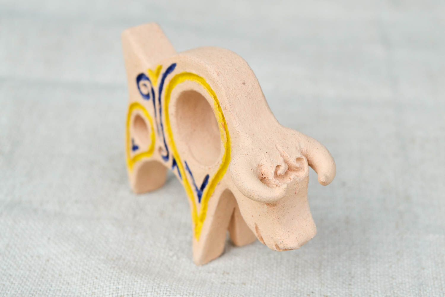 Керамический сувенир ручной работы игрушка из глины свистулька глиняная вол фото 4