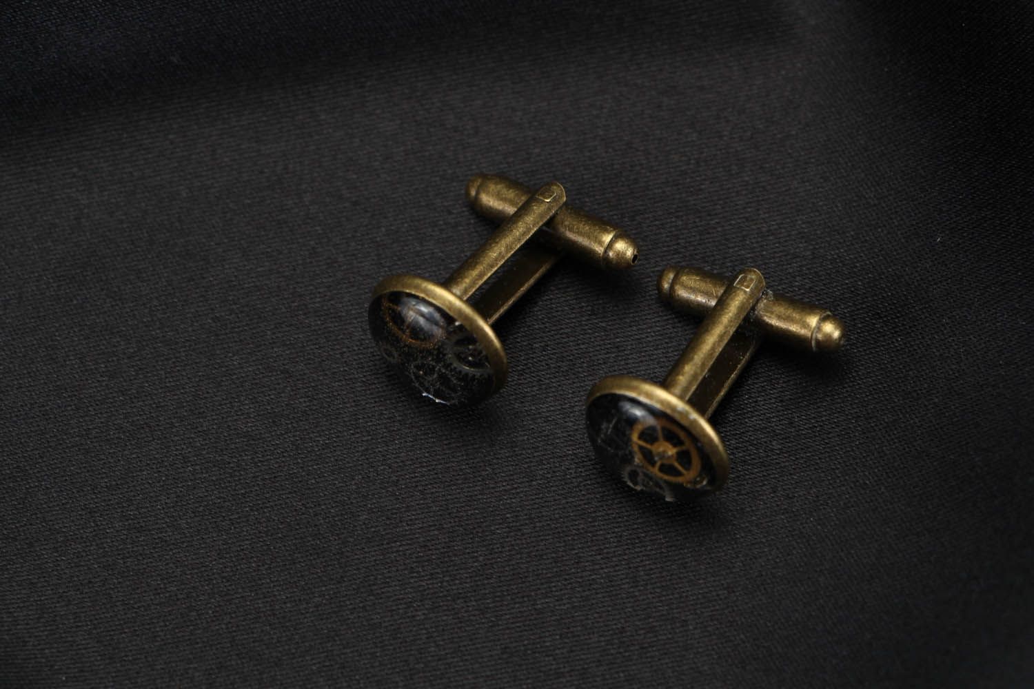 Cuff links with watch details in steam punk style photo 3
