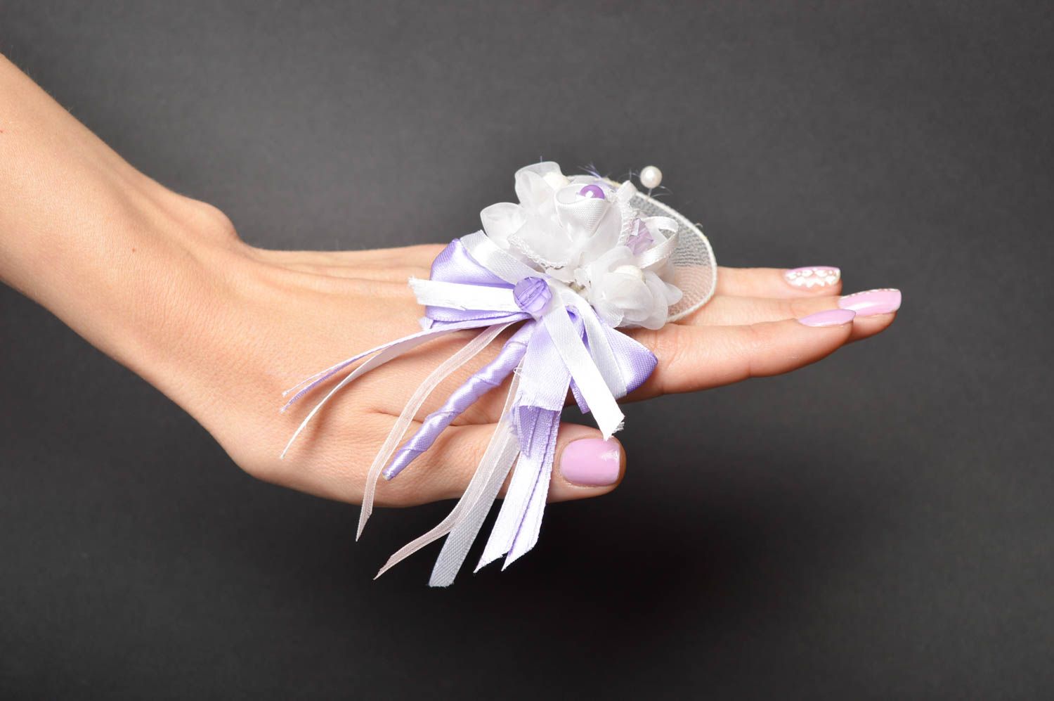 Ramillete de flores hecho a mano botonier para el novio accesorio de boda foto 5