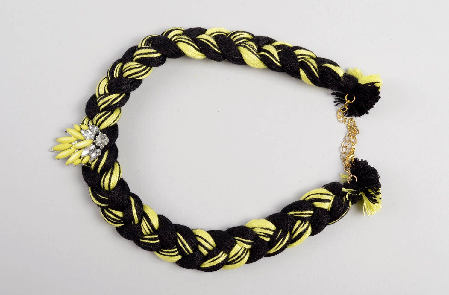 Modeschmuck Collier handgemachter Schmuck Stoff Halskette in Gelb und Schwarz foto 4