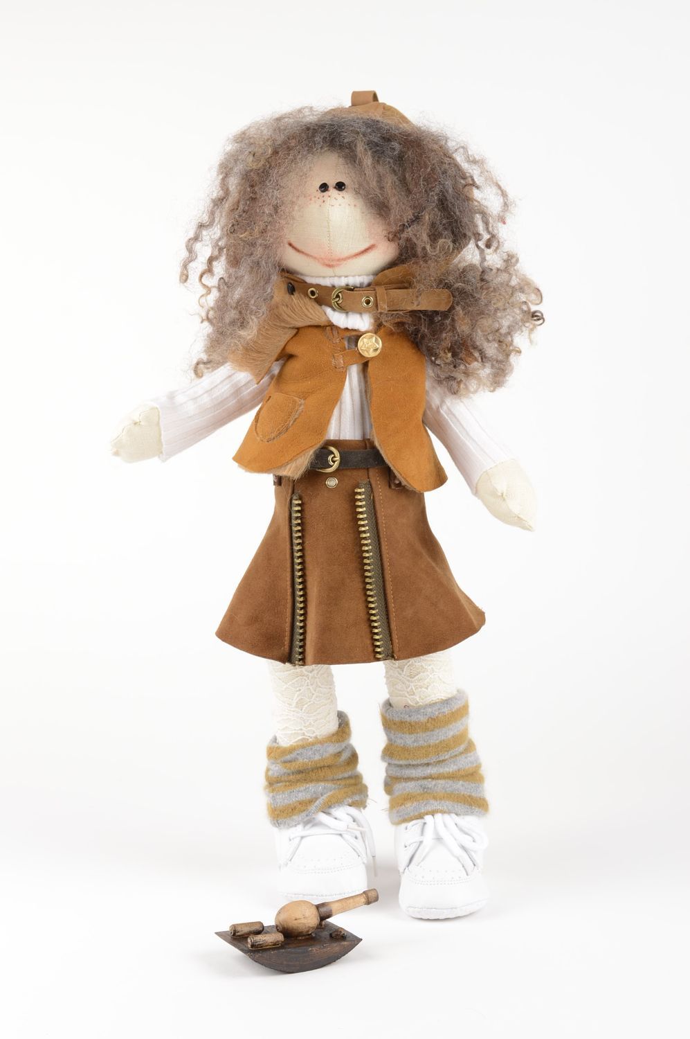 Необычная кукла ручной работы мягкая кукла из льна кукла из ткани с игрушкой фото 2
