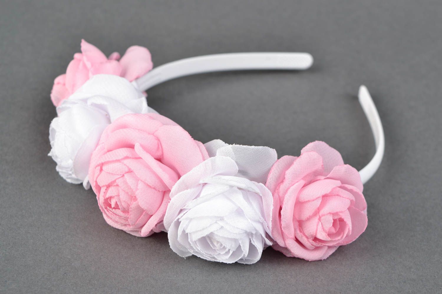 Serre-tête à cheveux en fleurs artificielles fait main blanc rose en chiffon photo 1
