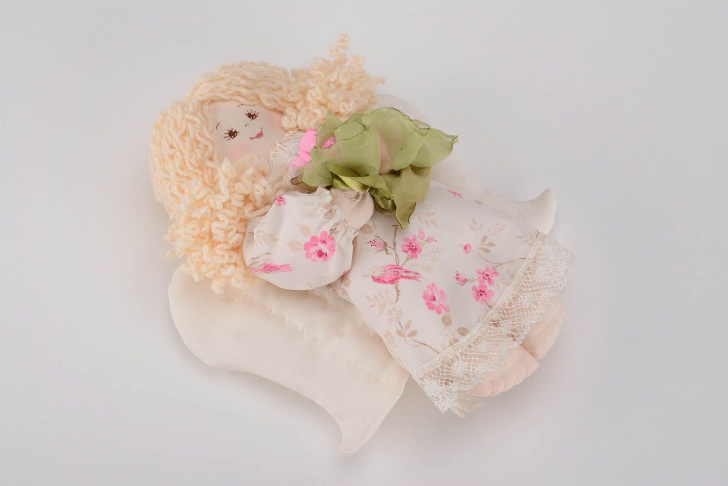 Мягкая кукла ручной работы Цветочный ангел фото 4