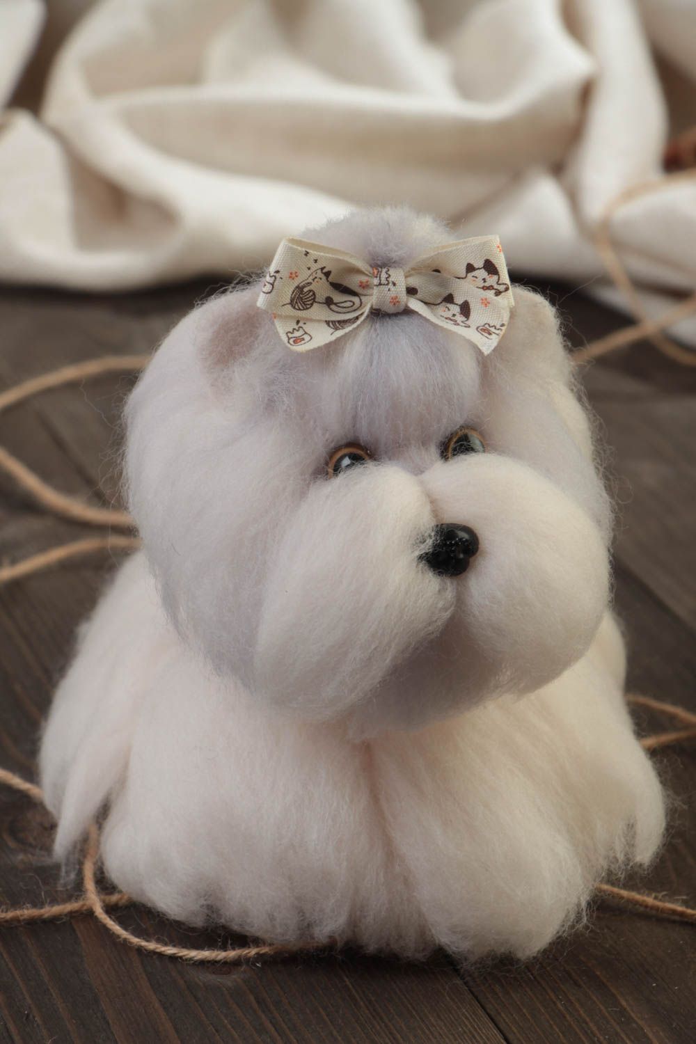 Schönes Wolle Kuscheltier Hund handmade Yorkshire Terrier für Kinder und Dekor foto 1