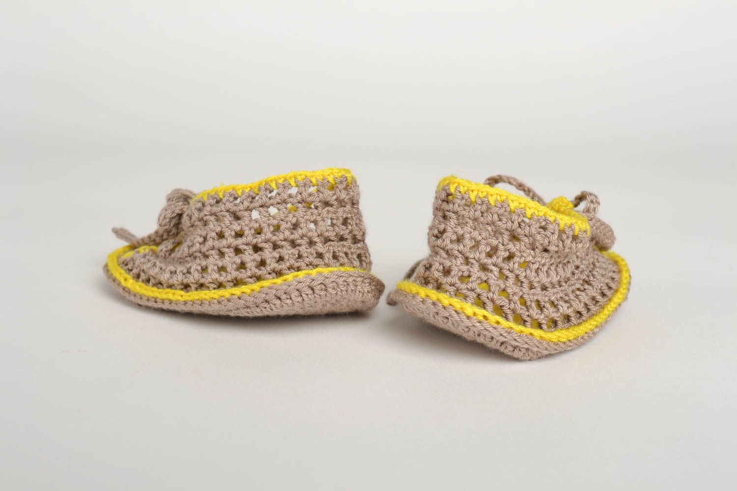 Handmade Baby Sandalen gehäkelte Babyschuhe Geschenk für Kleinkinder gelb beige foto 5