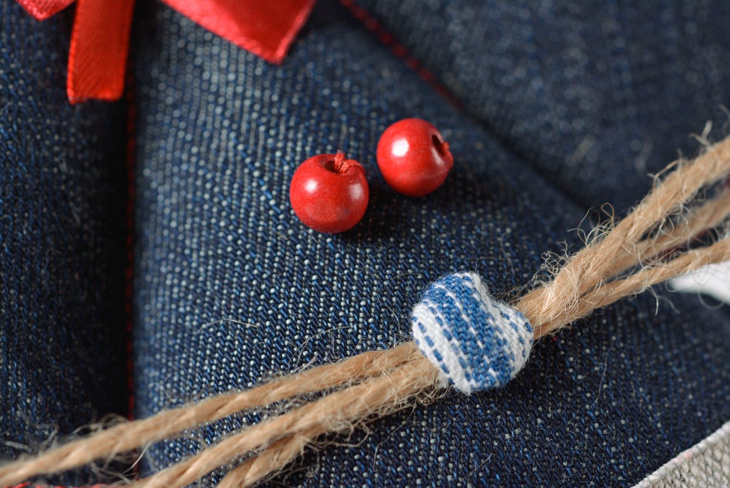 Jouet enfant Peluche souris fait main Cadeau original en jean et lin décoration photo 2
