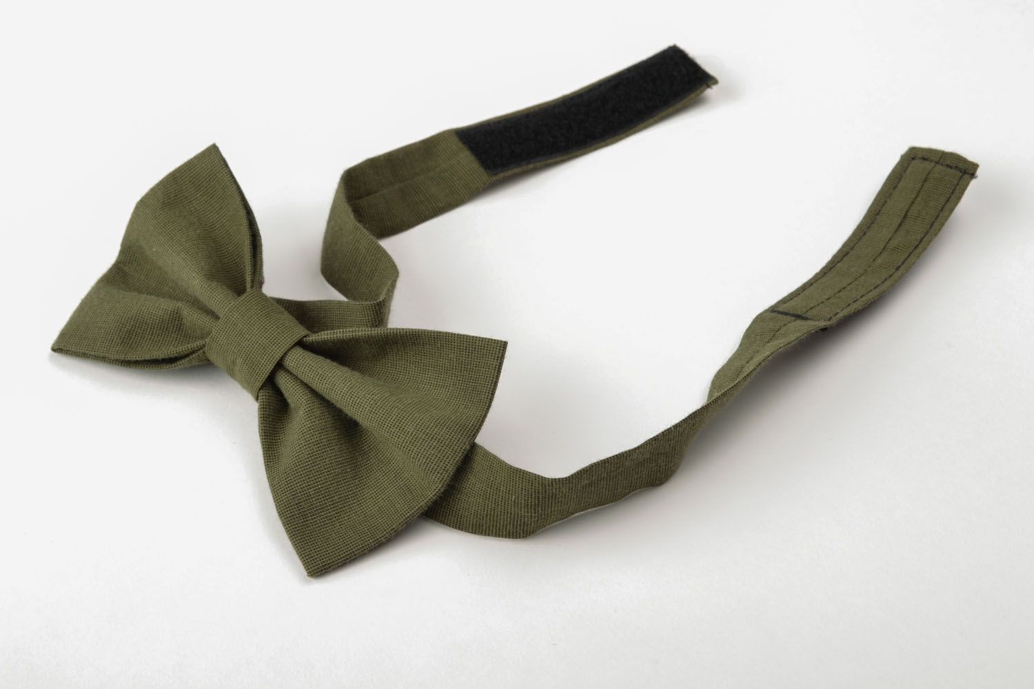 Stylish bow tie photo 3
