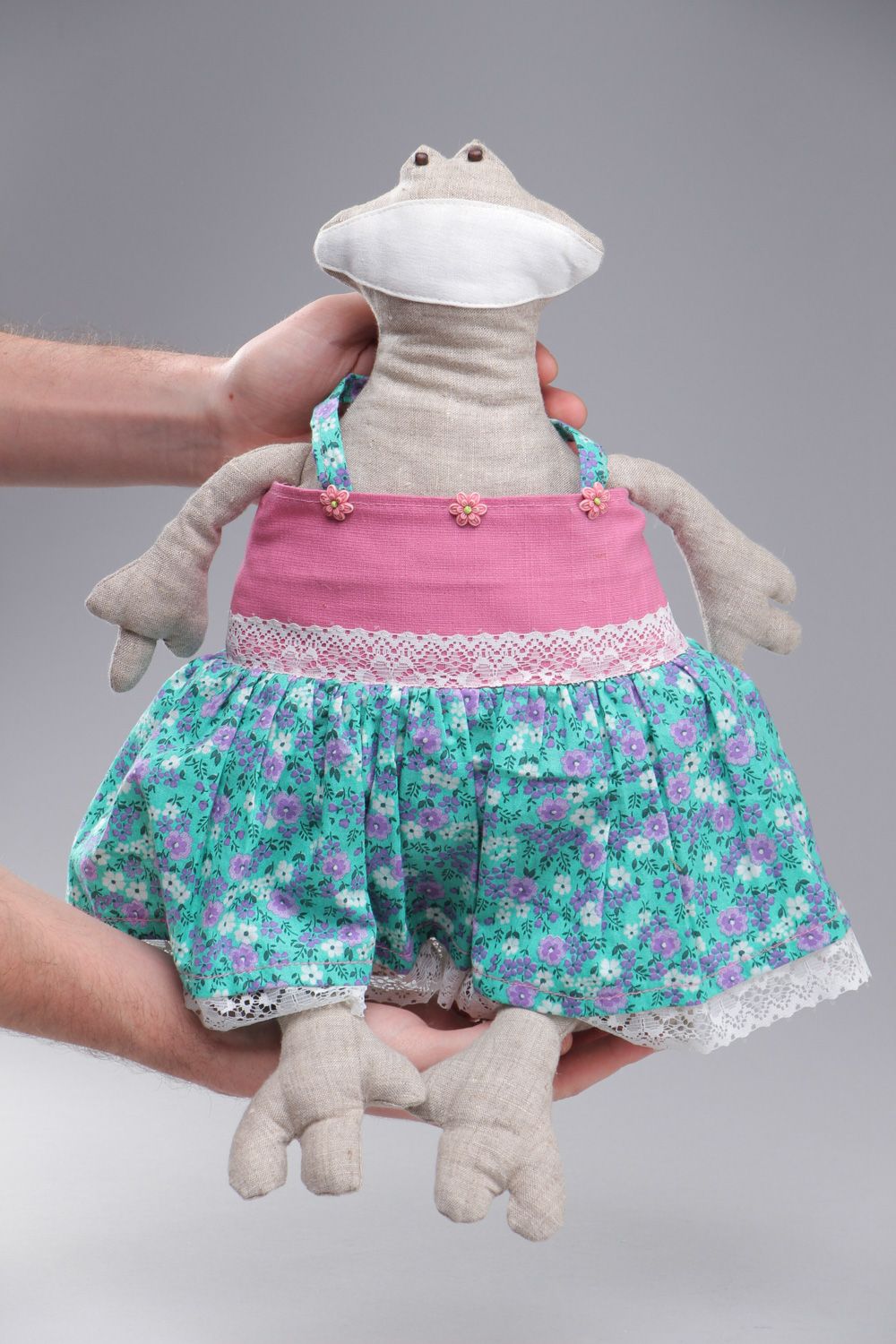 Rana in stoffa fatta a mano pupazzo per bambini giocattolo morbido ecologico  foto 4