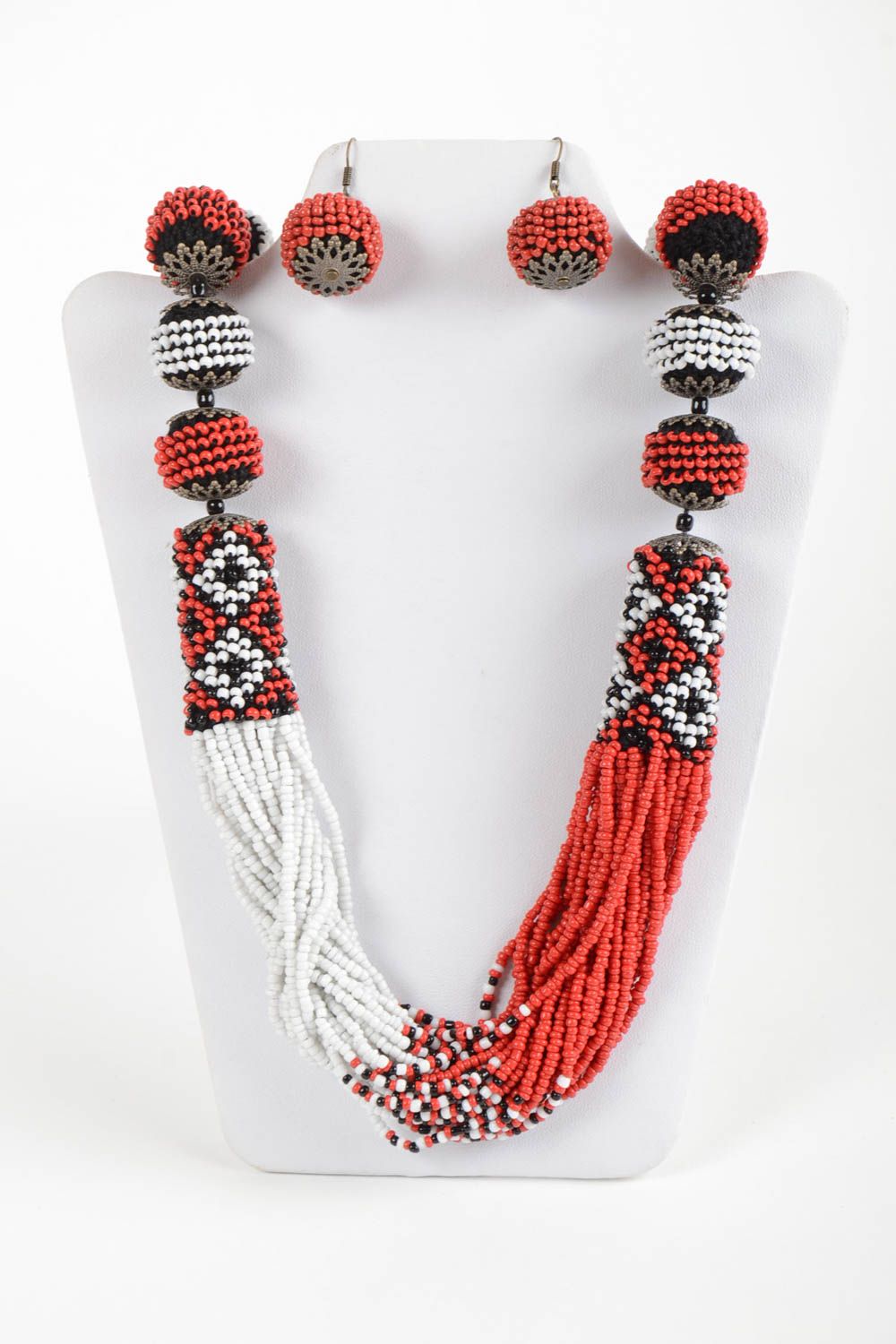 Conjunto de bisutería artesanal collar y pendientes étnicos accesorios de mujer foto 2