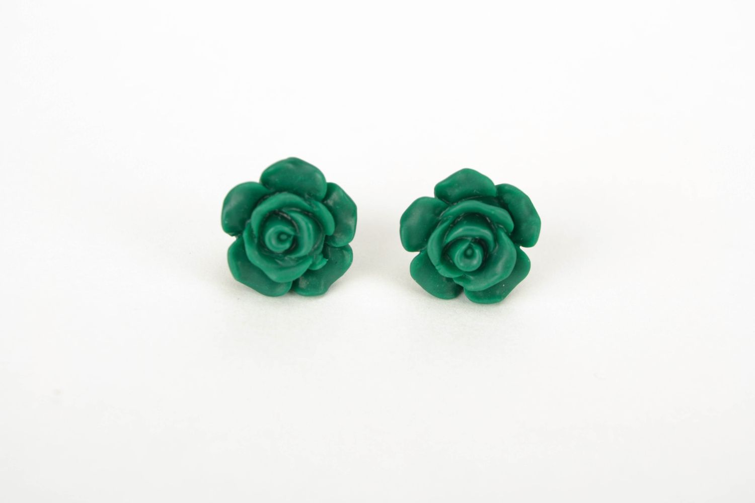 Polymer clay stud earrings in the shape of green flowers photo 3