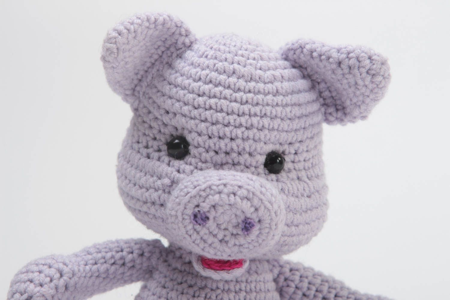 Handmade gehäkeltes Schwein Kuschel Tier Spielzeug für Kleinkinder lila foto 3