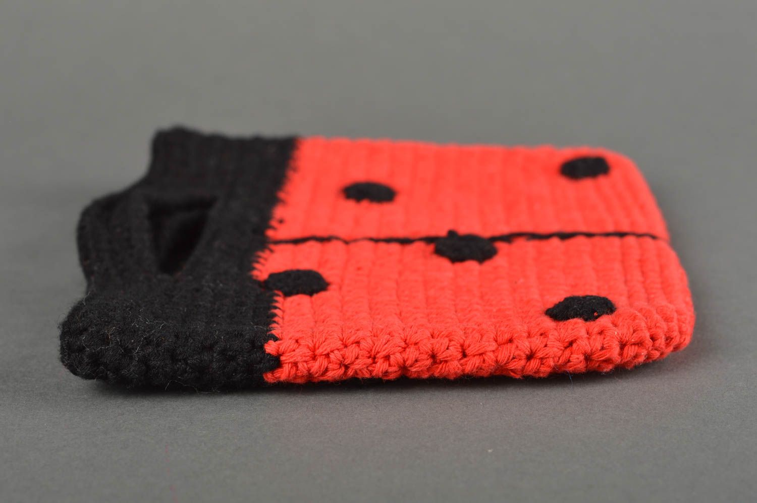 Sac à main fait main Sac fille noir rouge tricoté au crochet Cadeau original photo 3