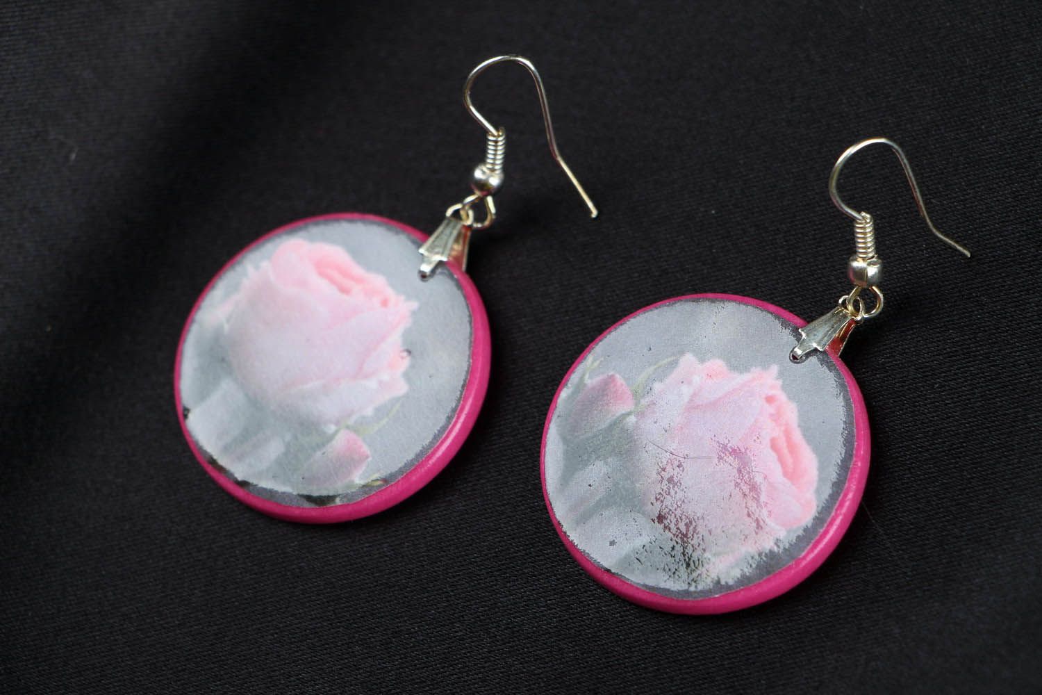Round earrings made of polymer clay photo 1