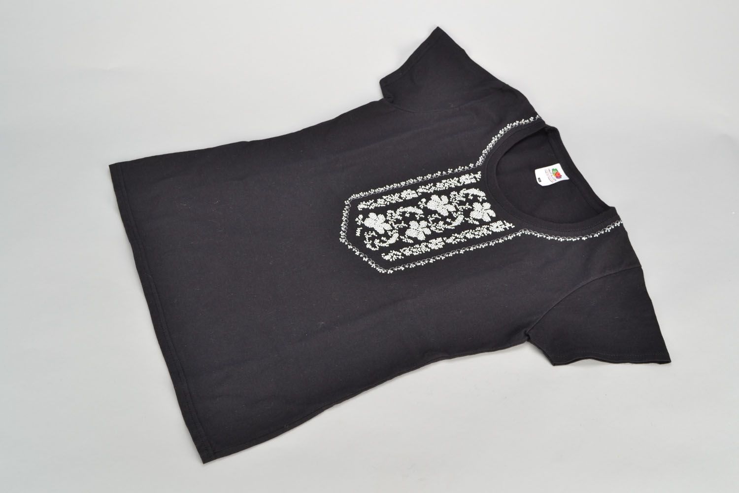 Black T-shirt with embroidery photo 2