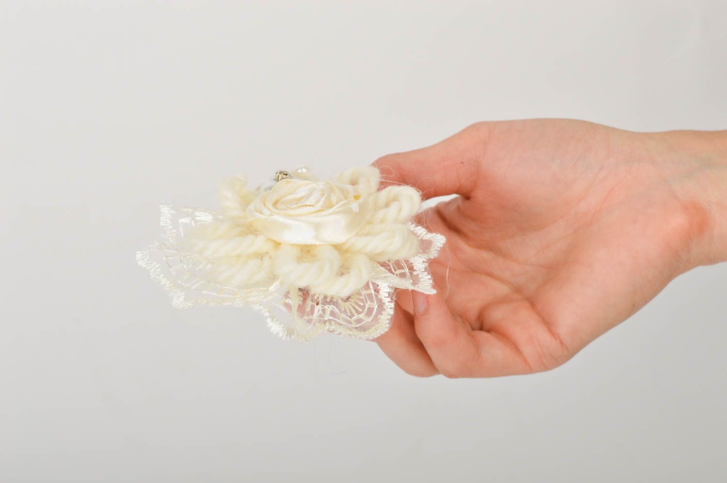 Handmade brooch jewelry designer accessories flower brooch gifts for women photo 3