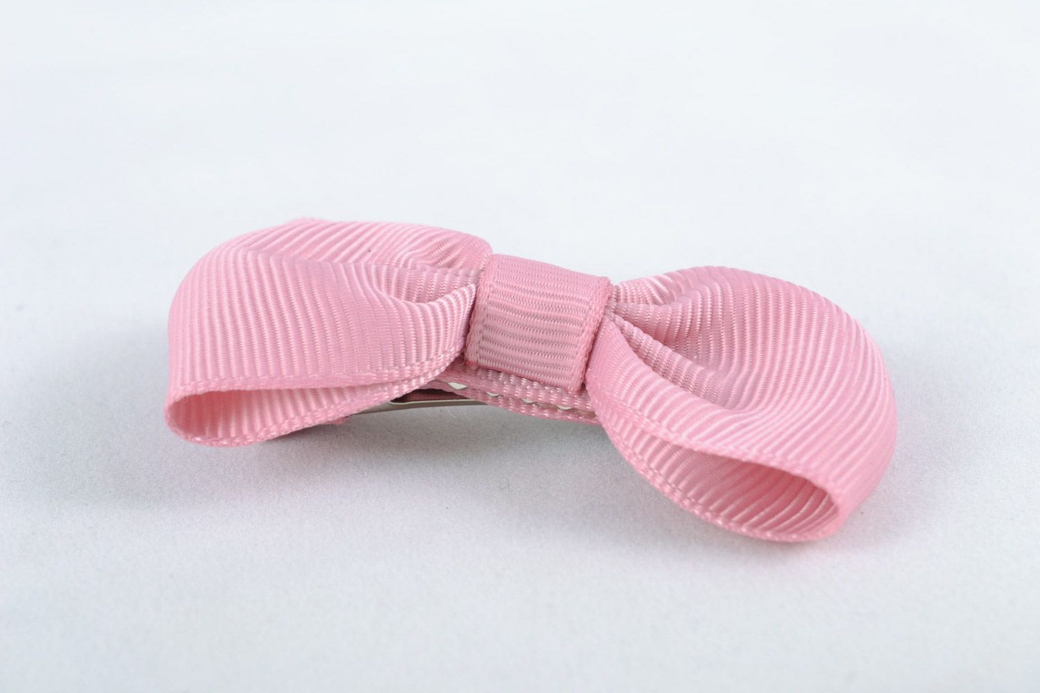 Barrette noeud en rubans de reps faite main design original couleur rose photo 4