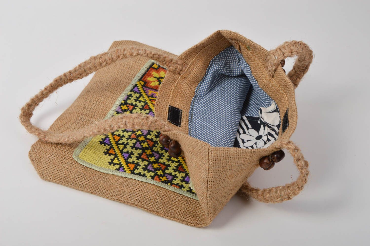 Сумка ручной работы дизайнерская женская сумка с вышивкой тканевая сумка фото 4