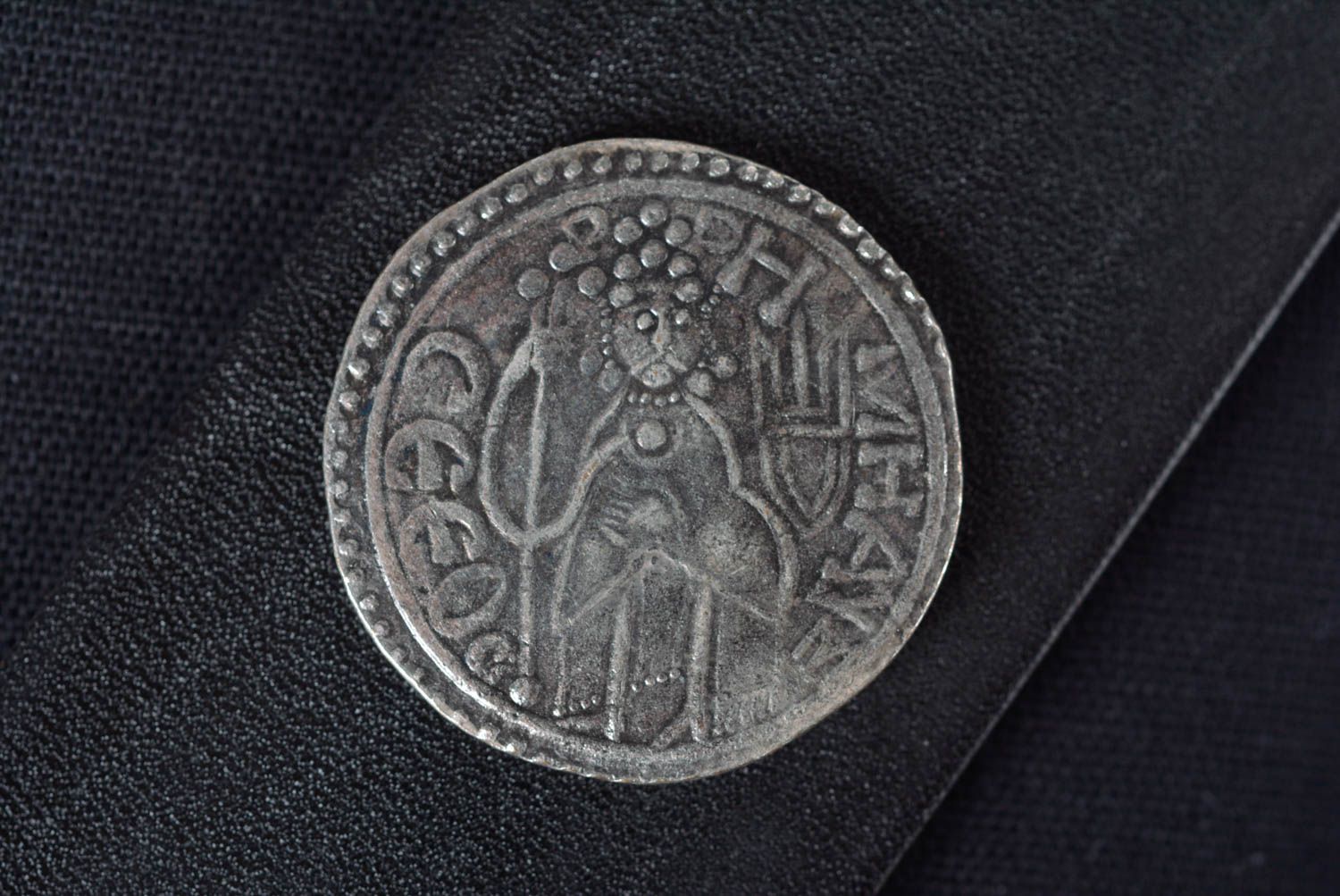 Копия монеты handmade редкая монета латунная старая монета Серебрянник Владимира фото 3