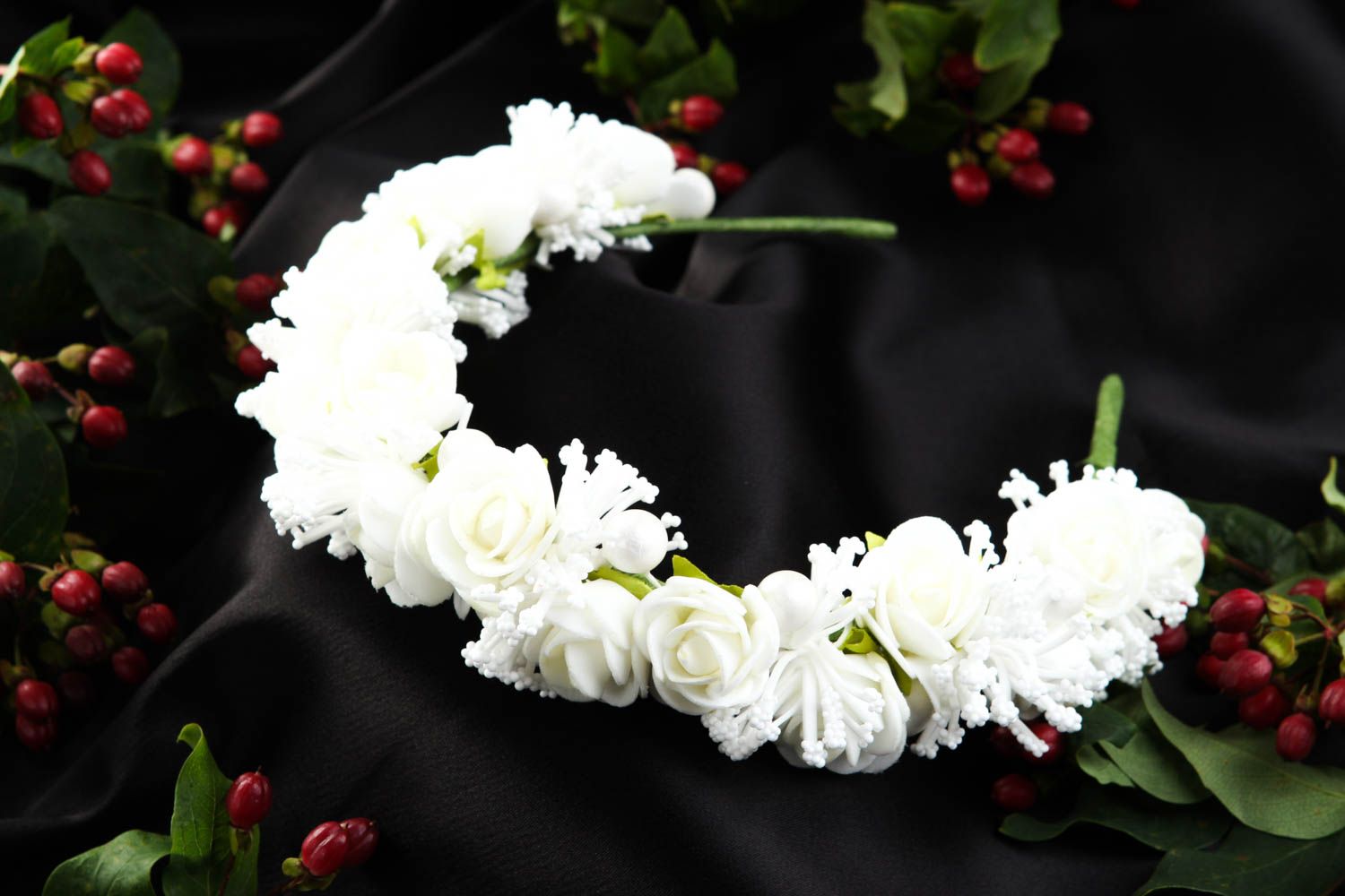 Serre-tête fleurs Bijou fait main Roses blanches cadeau Accessoire cheveux photo 1