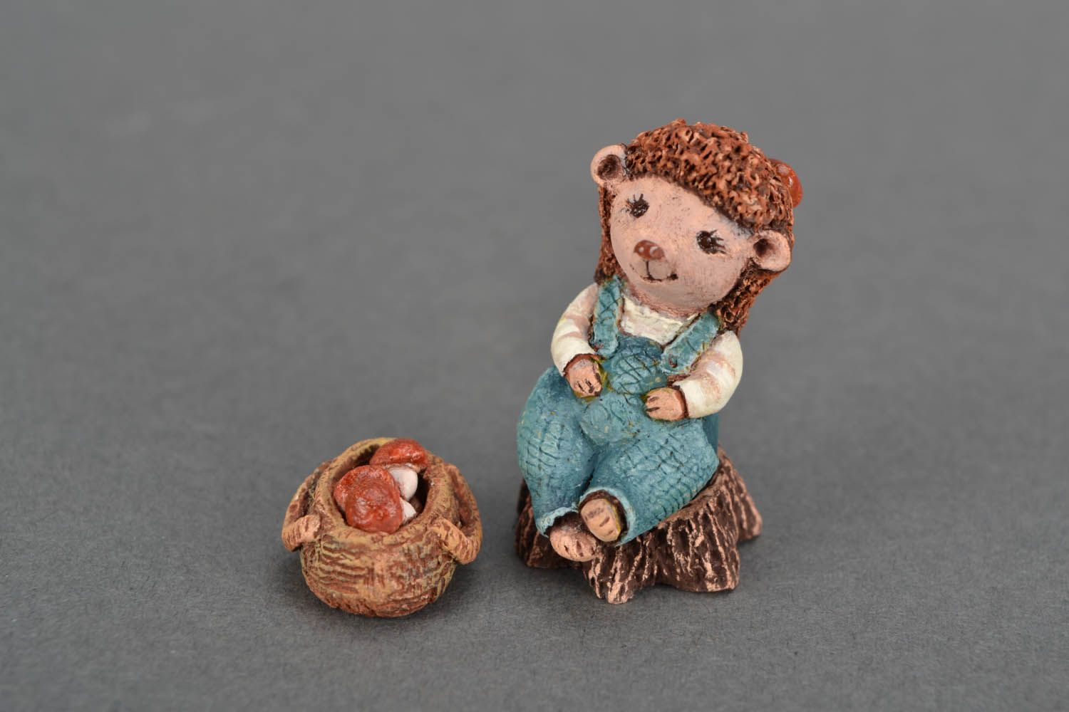 Small clay statuette Hedgehog photo 4