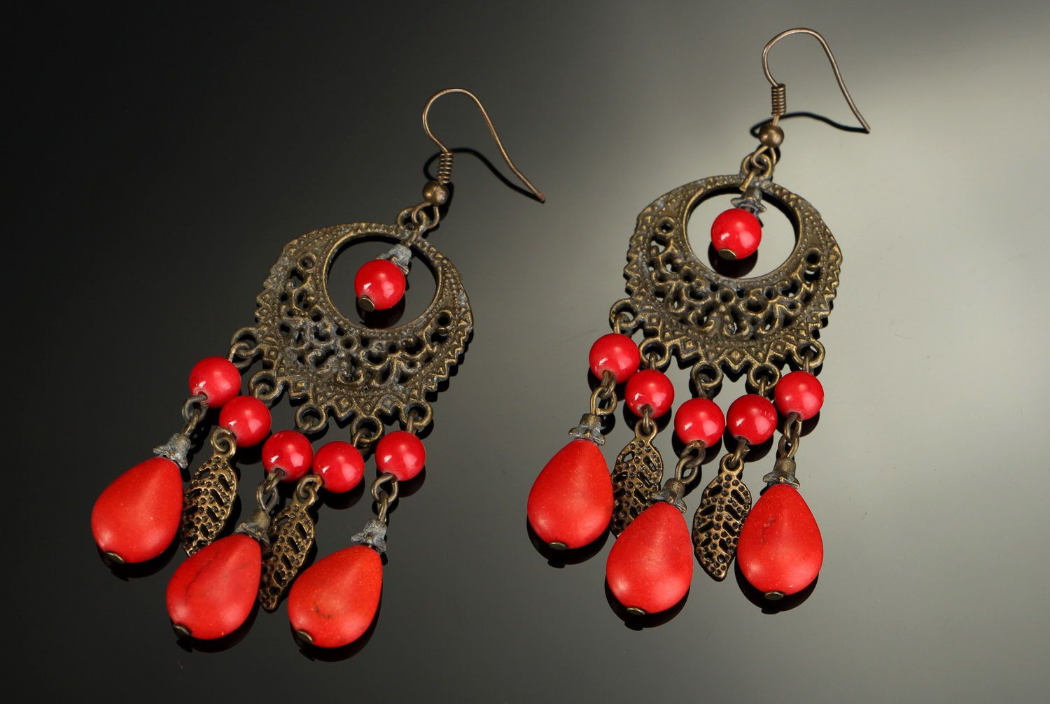 Long bronze earrings with coral photo 2