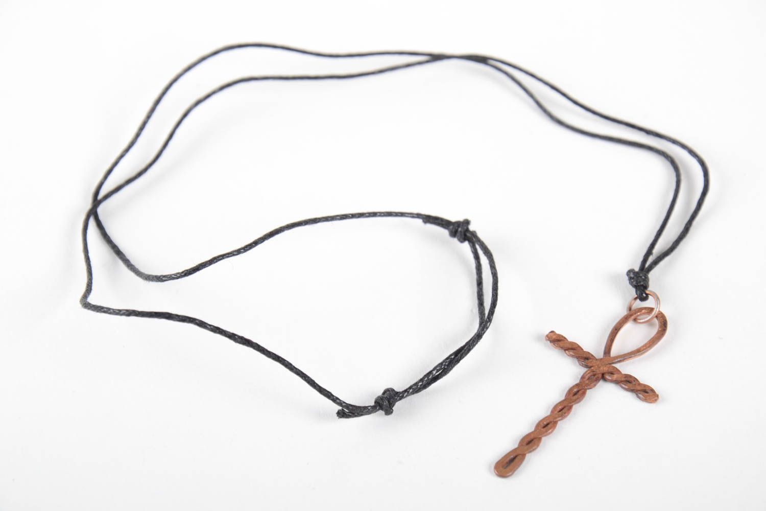 Pendentif croix Bijou fait main en cuivre design original Cadeau femme photo 4