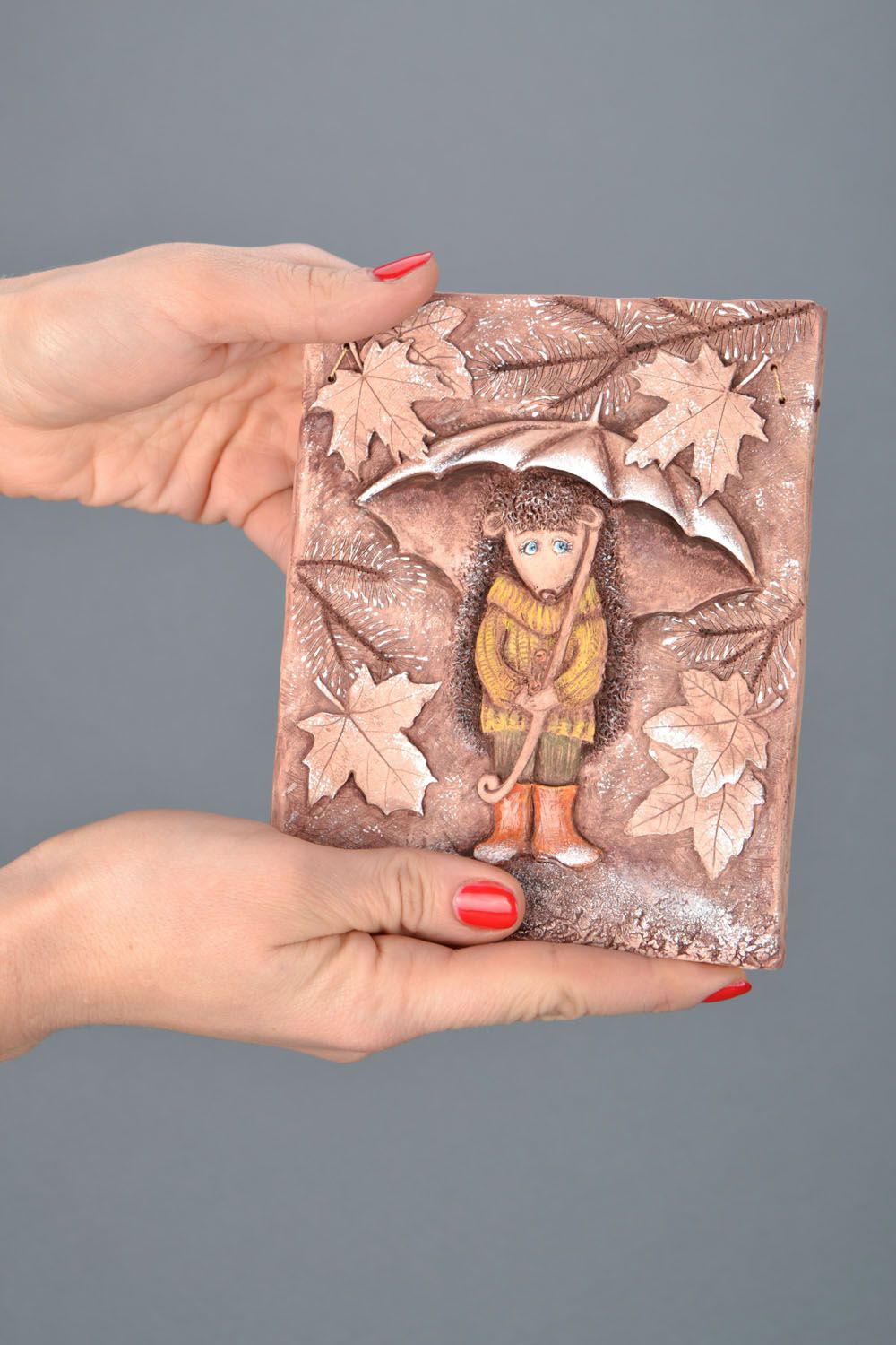 Petit tableau en céramique Novembre Hérisson avec parapluie  photo 2