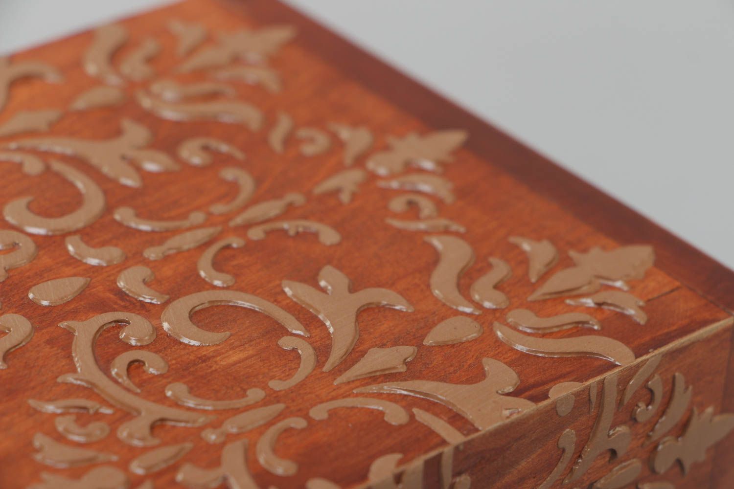 Handgemachter dekorativer Kasten für Teebeutel aus Holz mit Bemalung schön foto 4