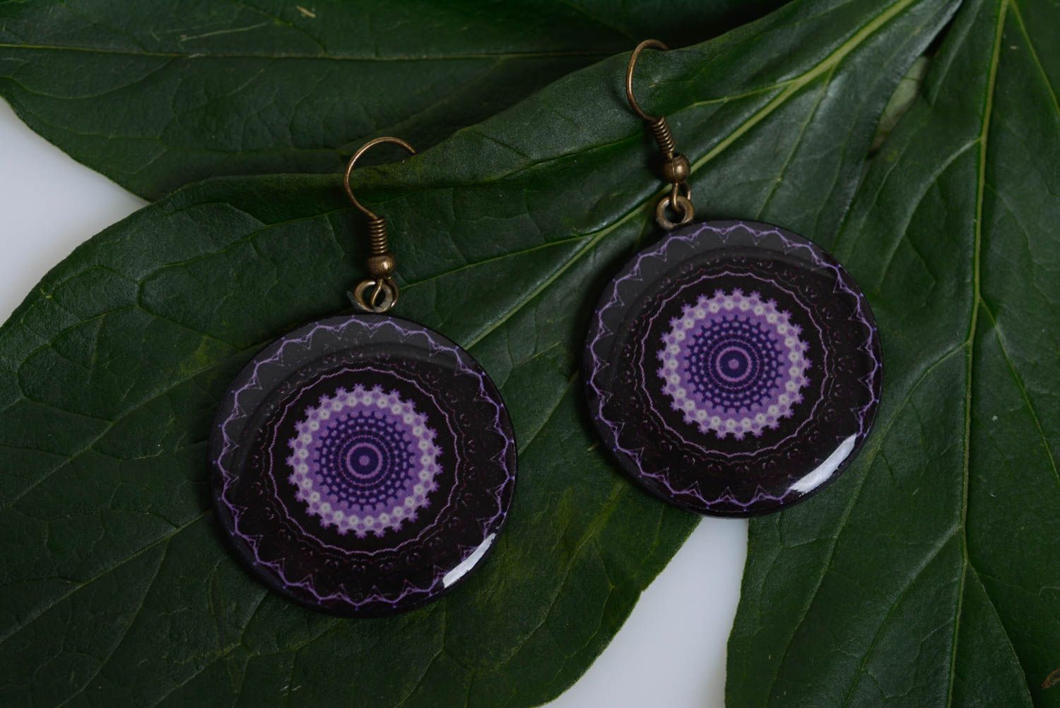 Polymer clay earrings round-shaped black and purple stylish handmade accessory photo 5