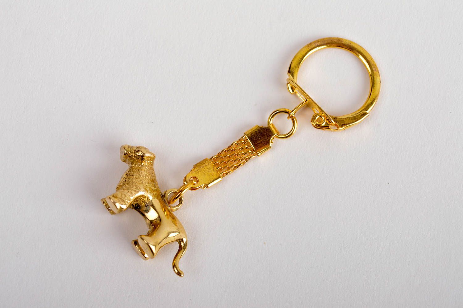 Llavero metálico de color oro artesanal regalo para amigos accesorio para llaves foto 4