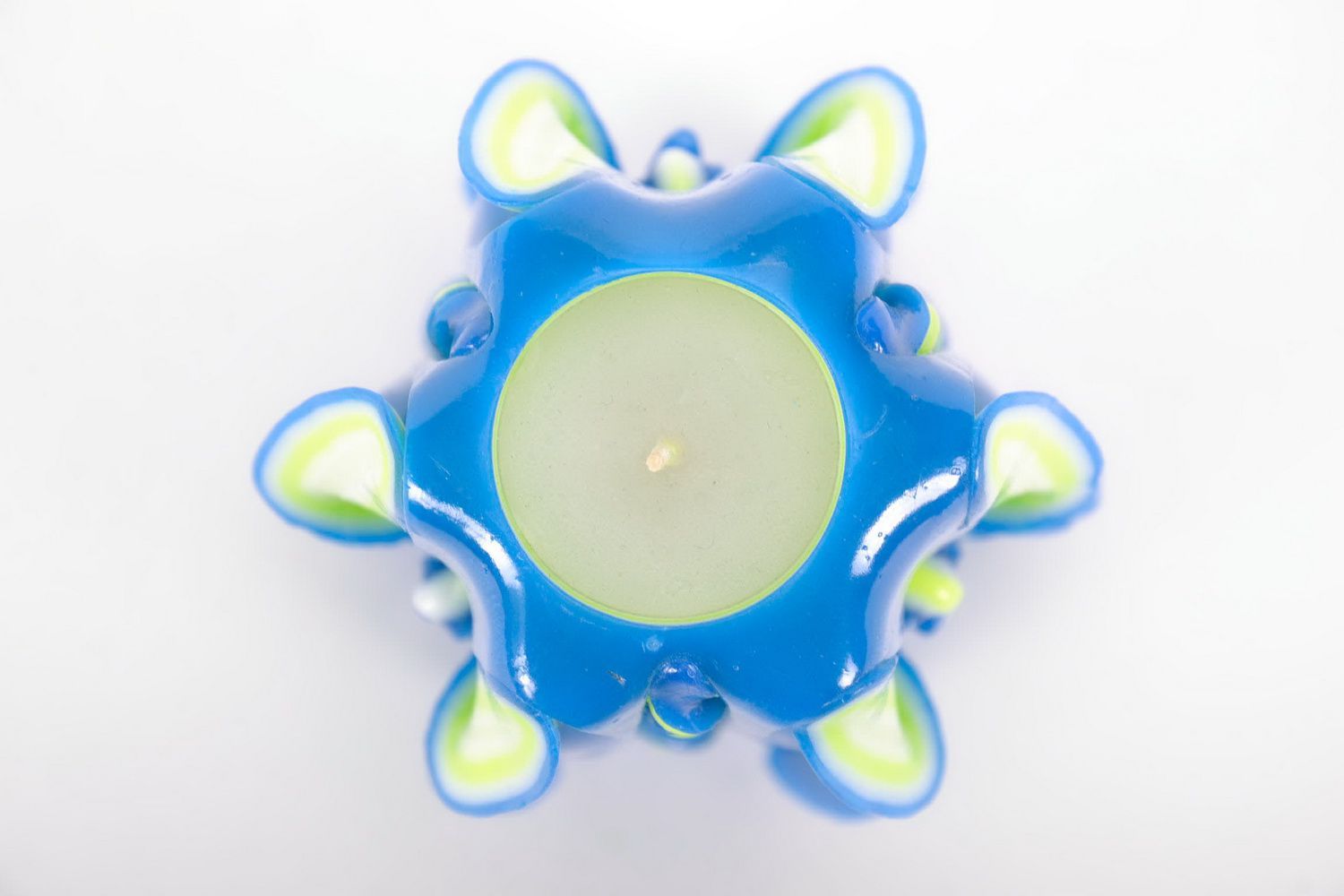 Резная свеча из парафина Голубая бабочка  фото 2