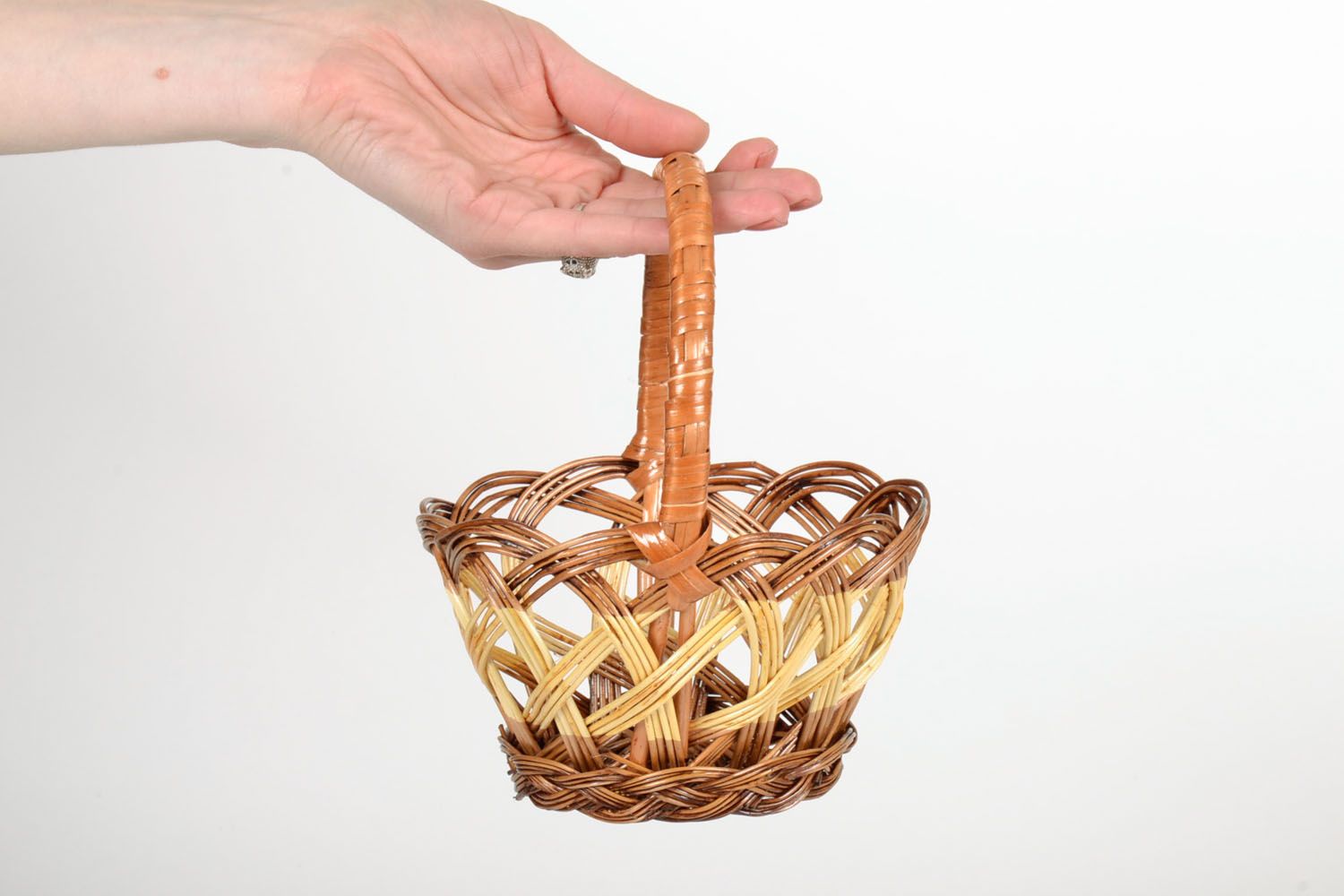 Small decorative basket photo 5