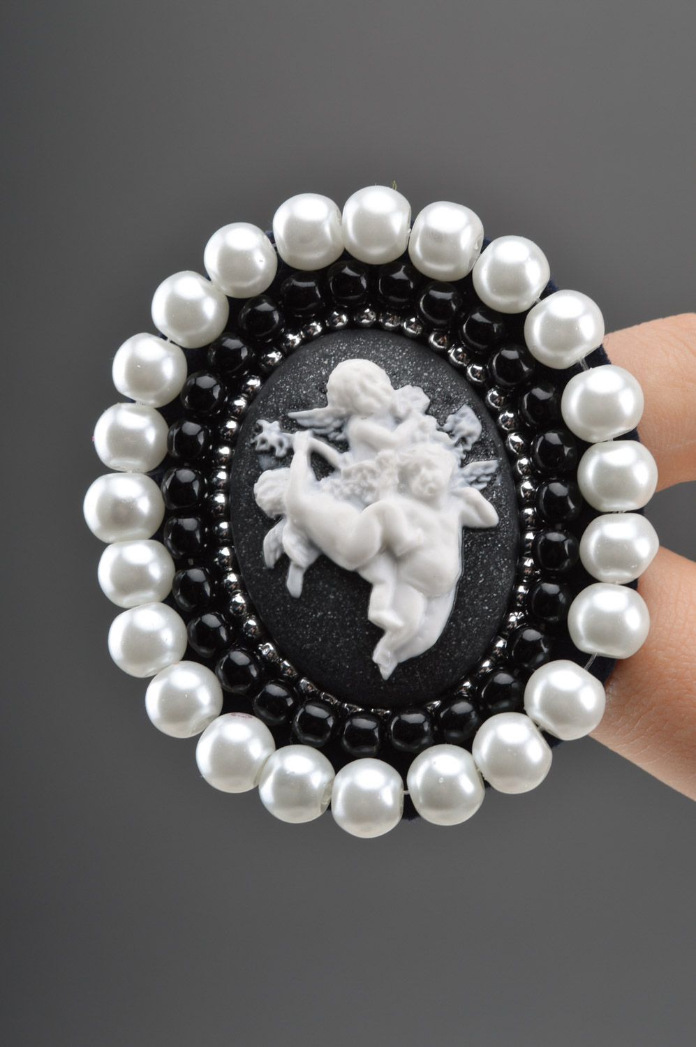 Broche en perles de rocailles et perles fantaisie faite main originale Camée photo 5