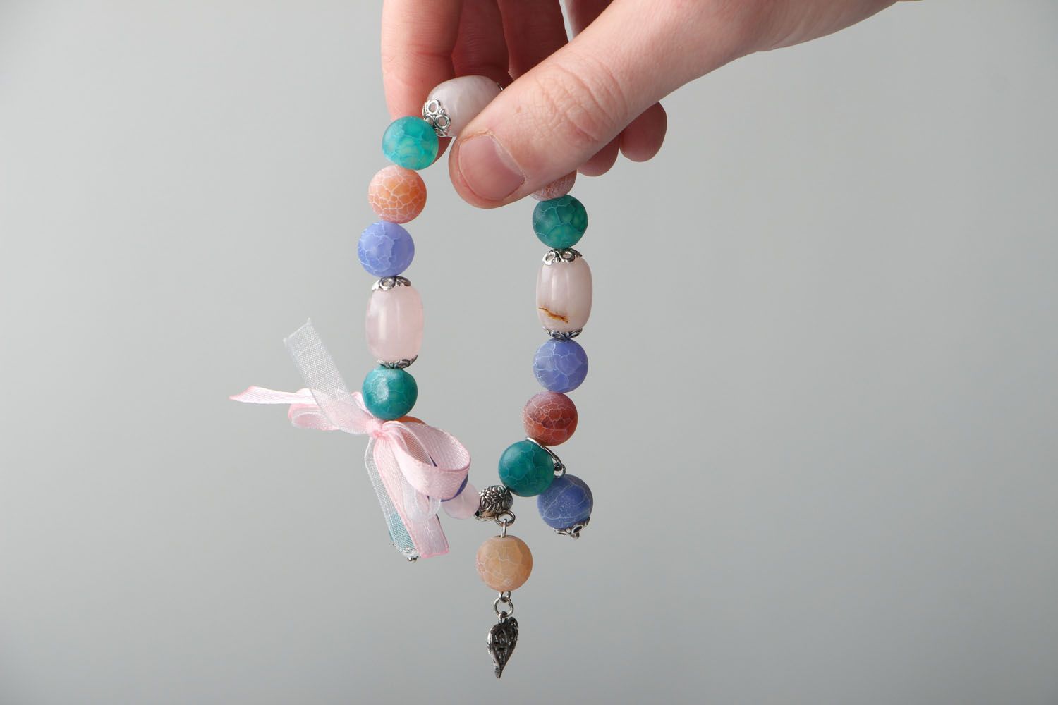 Homemade bracelet with agate and quartz photo 4