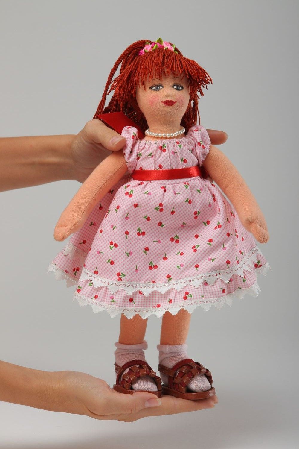 Juguete artesanal de tela y cuero muñeca de peluche para niña regalo original foto 5