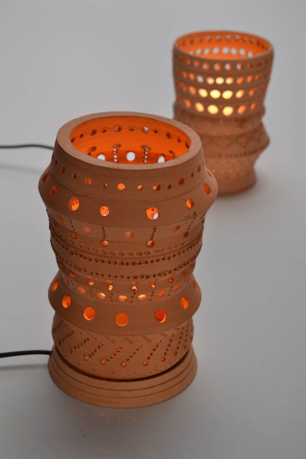 Lampadario in ceramica fatto a mano lampada da tavolo idea regalo romantico foto 1