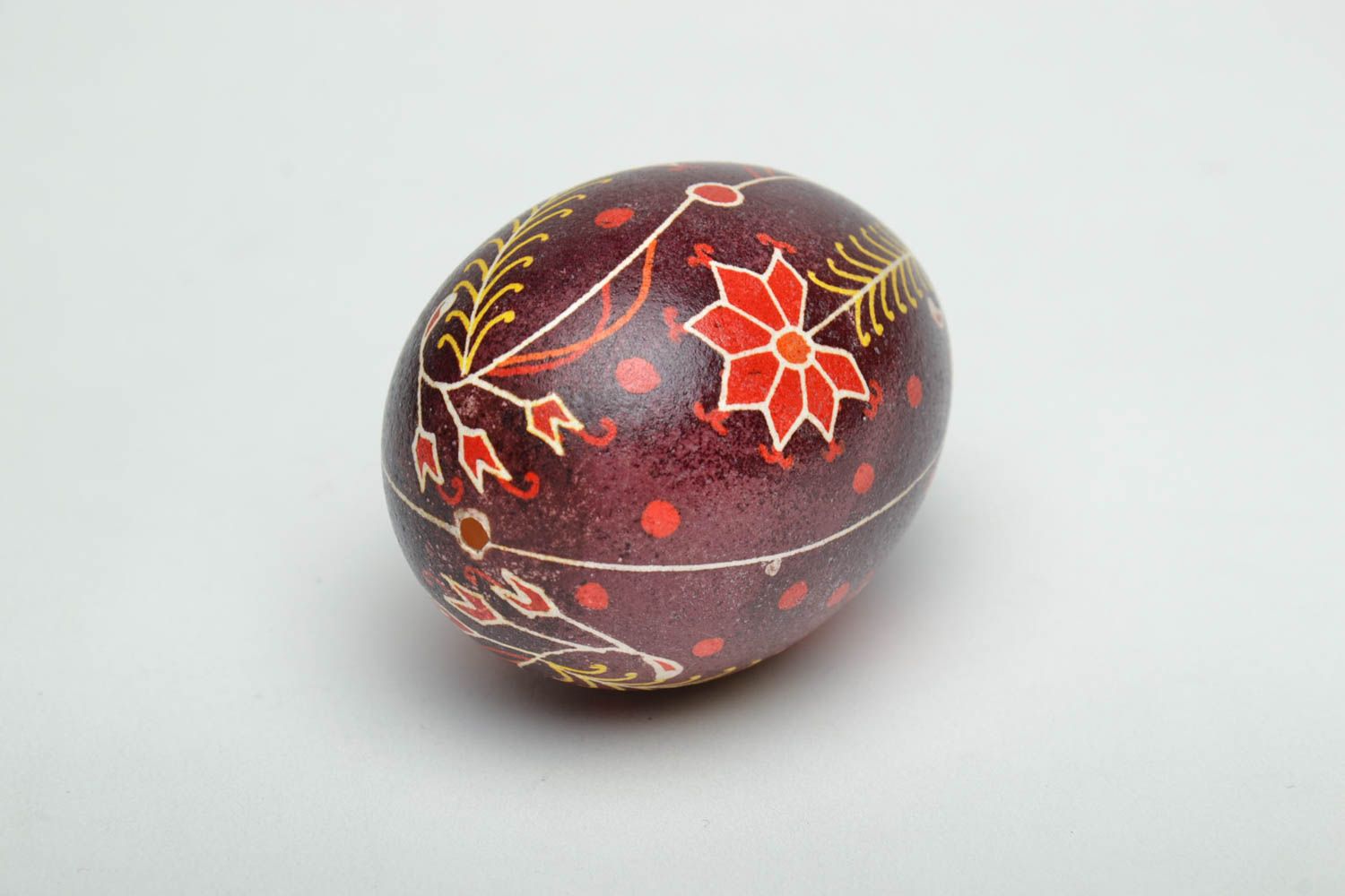 Handmade Easter egg with floral ornament photo 3