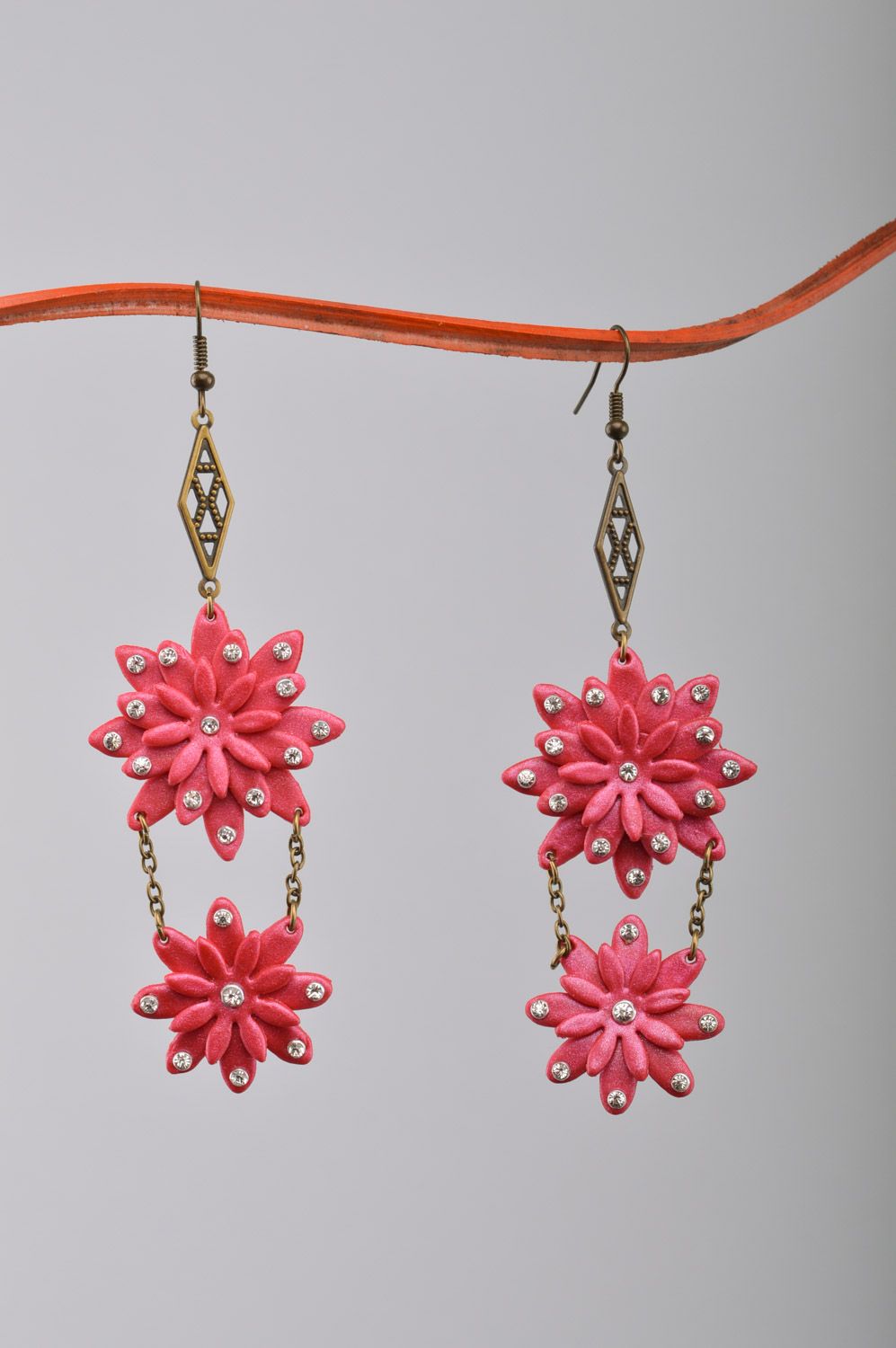 Beautiful handmade bright plastic long flower earrings Gerbera  photo 2