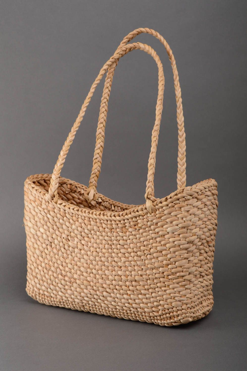 Handmade reedmace basket purse photo 1