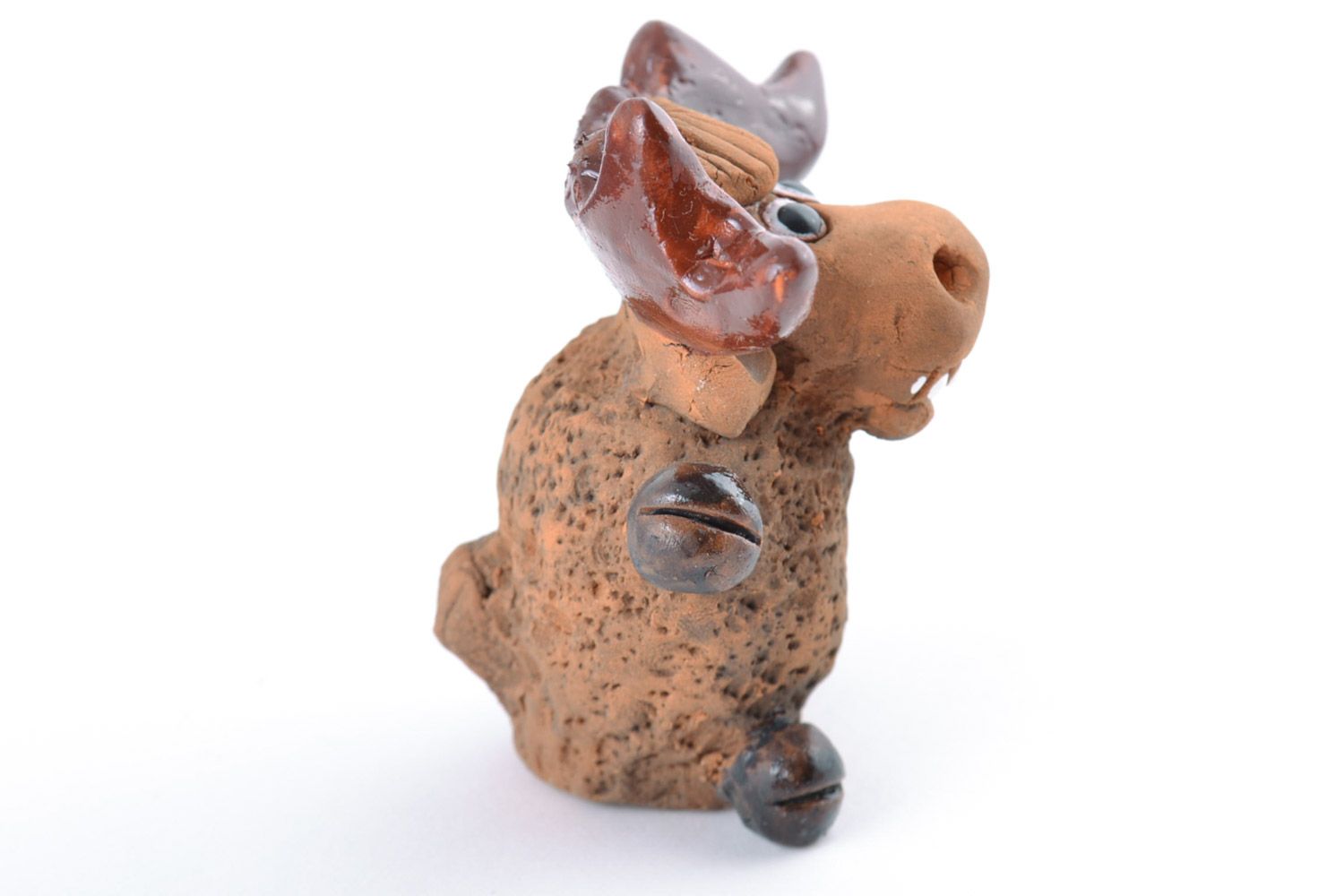 Figura artesanal de cerámica ciervo modelada a mano pintada con acrílicos foto 4