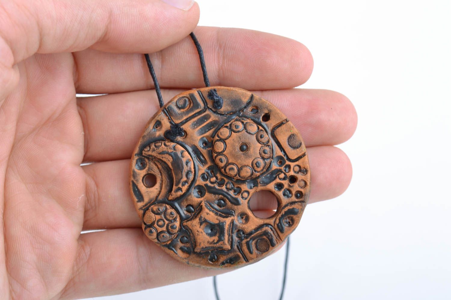 Handmade decorative clay pendant painted with acrylics stylish accessory photo 2
