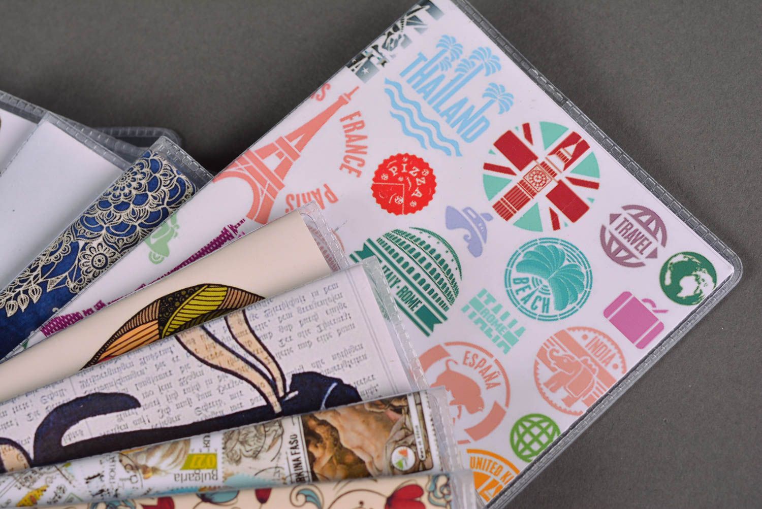 Handmade Reisepass Umschlag Geschenk für Mädchen Pass Schutzhülle Städte bunt   foto 2