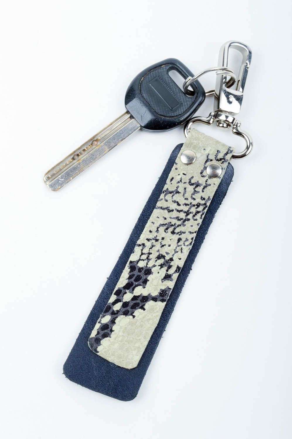 Llavero de cuero estampado artesanal regalo original accesorio para llaves foto 1
