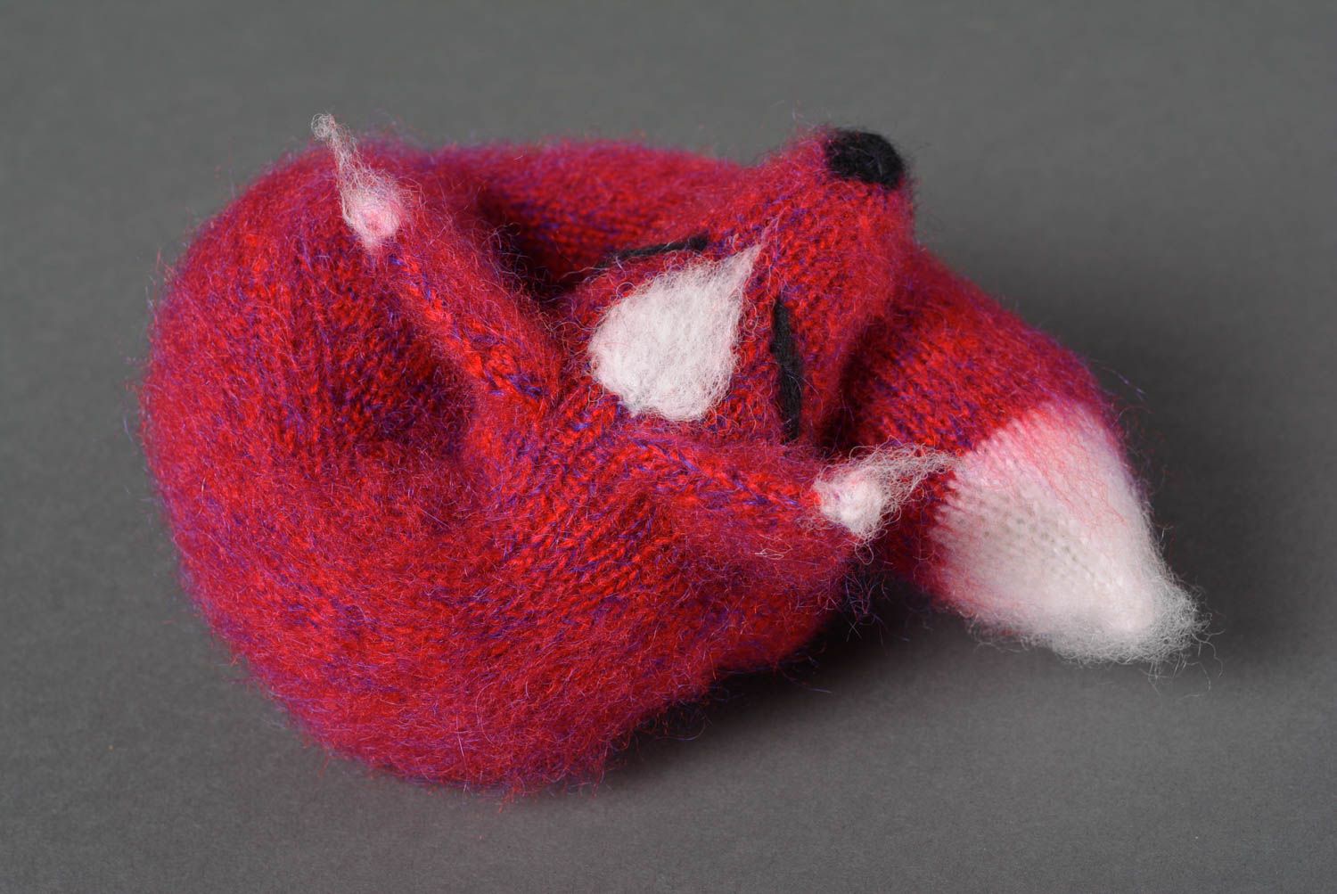 Peluche renard rouge Jouet tricot fait main en laine Cadeau pour enfant photo 3